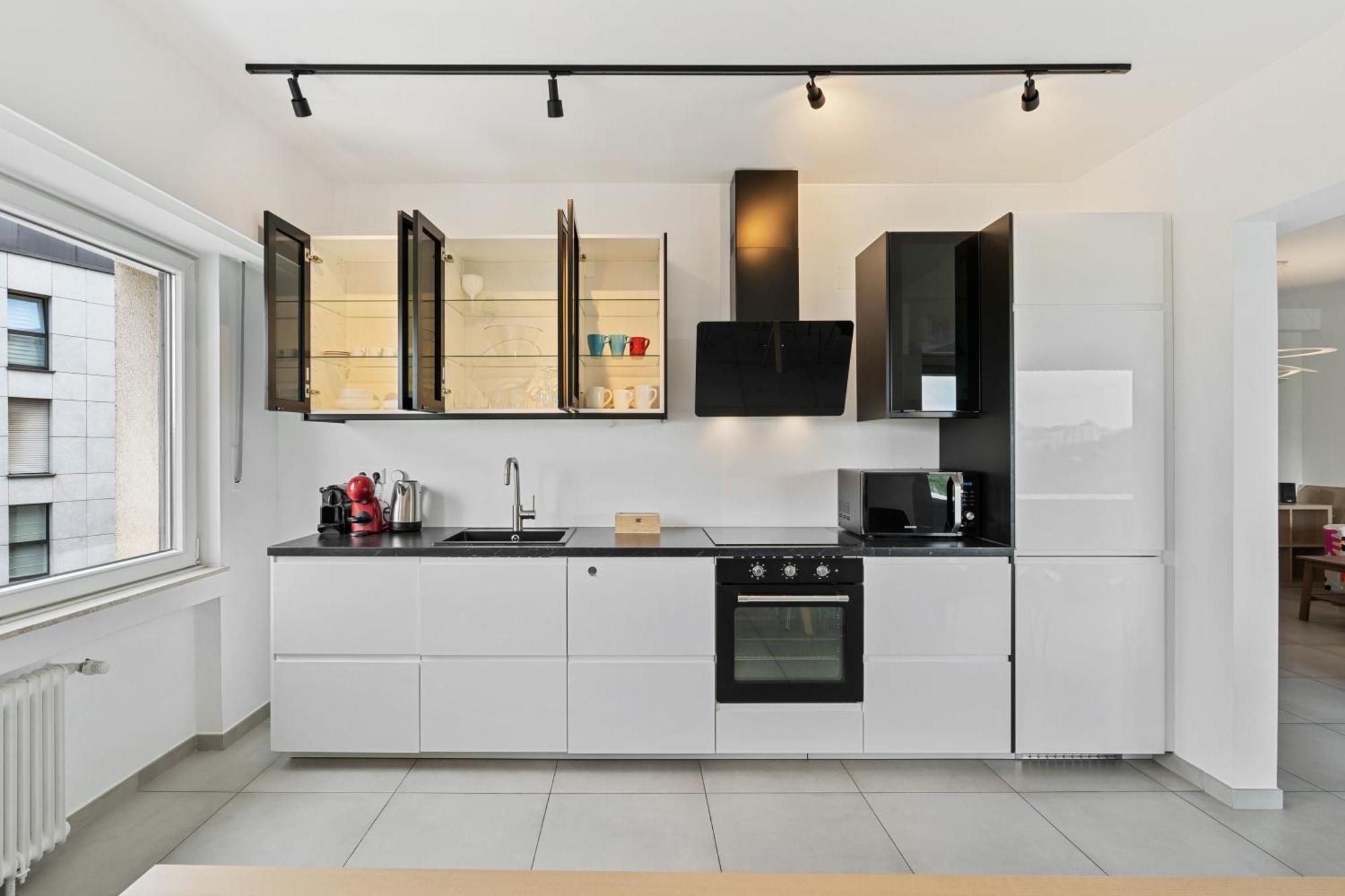 Central Lux 2Br Apt With City Views & Balcony Luxemburg Kültér fotó