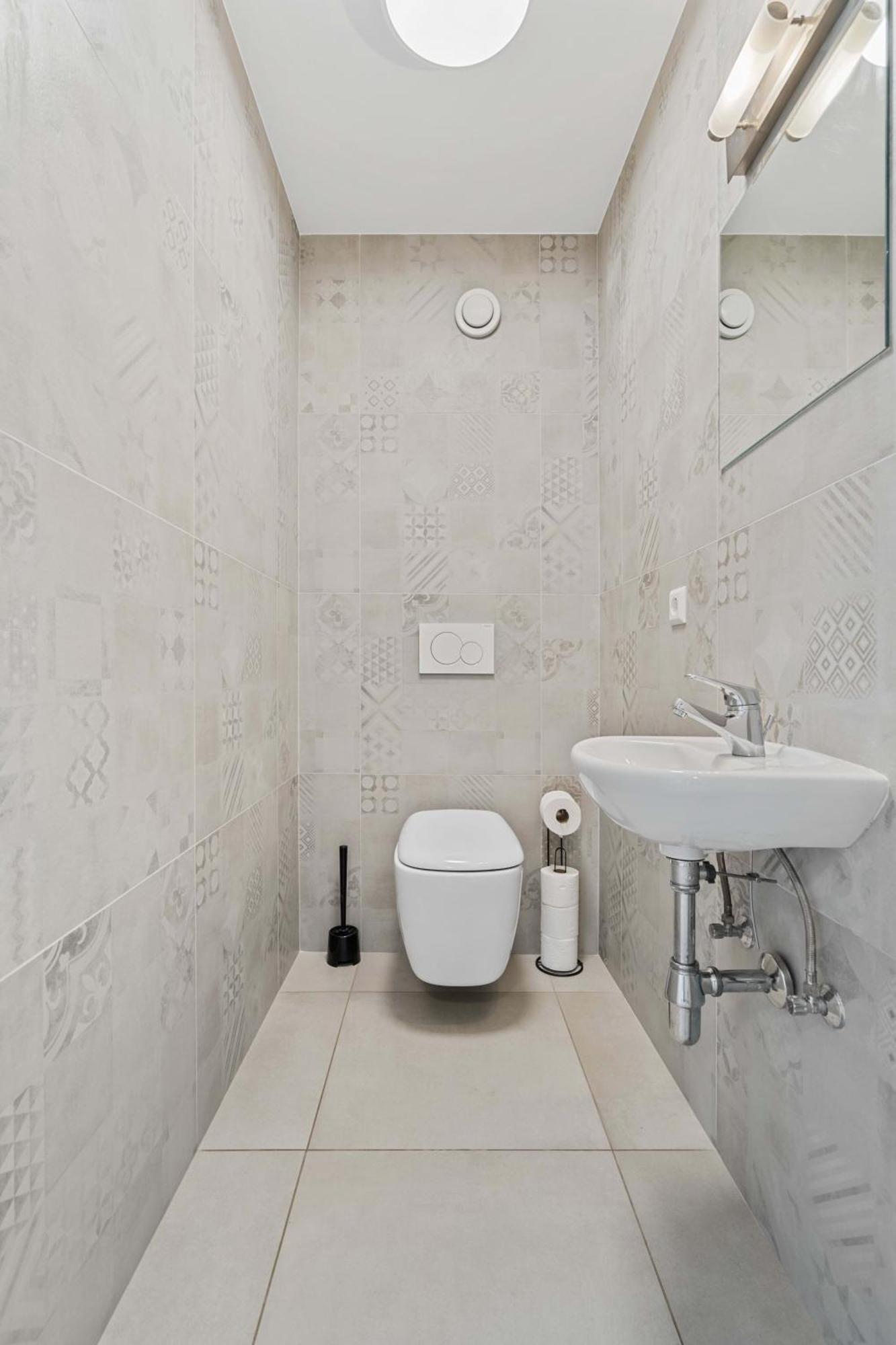 Central Lux 2Br Apt With City Views & Balcony Luxemburg Kültér fotó