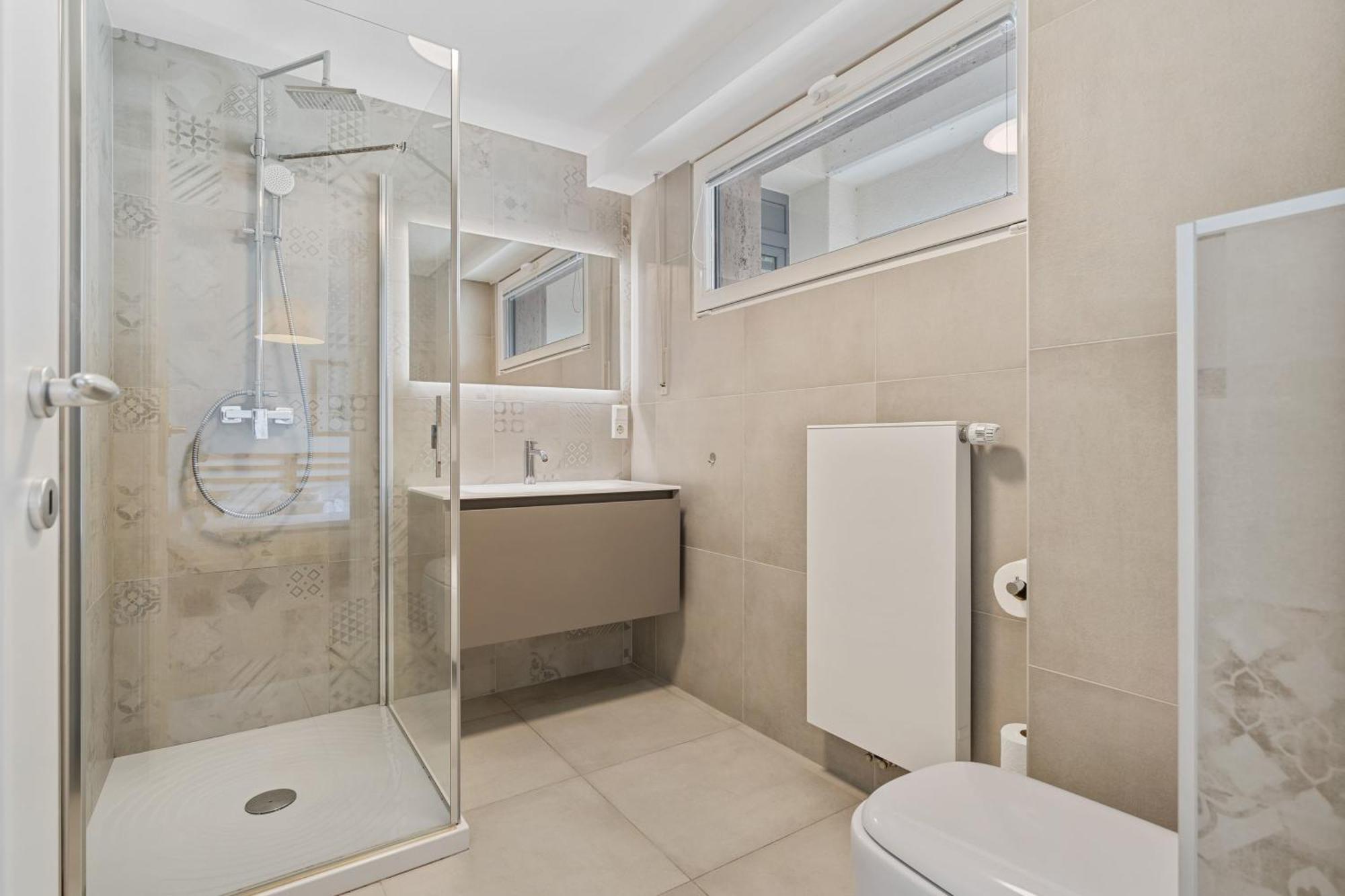 Central Lux 2Br Apt With City Views & Balcony Luxemburg Kültér fotó