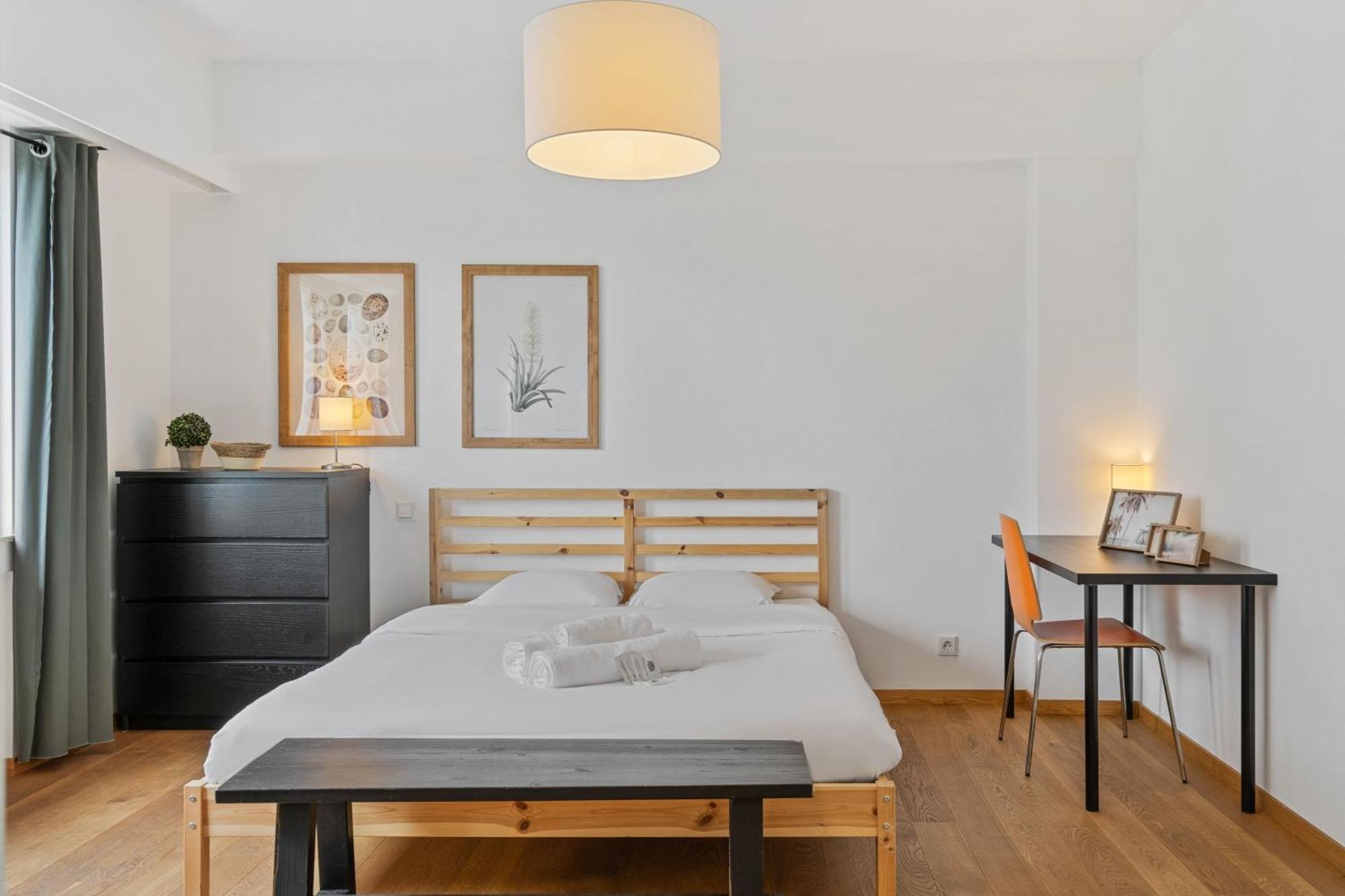 Central Lux 2Br Apt With City Views & Balcony Luxemburg Kültér fotó