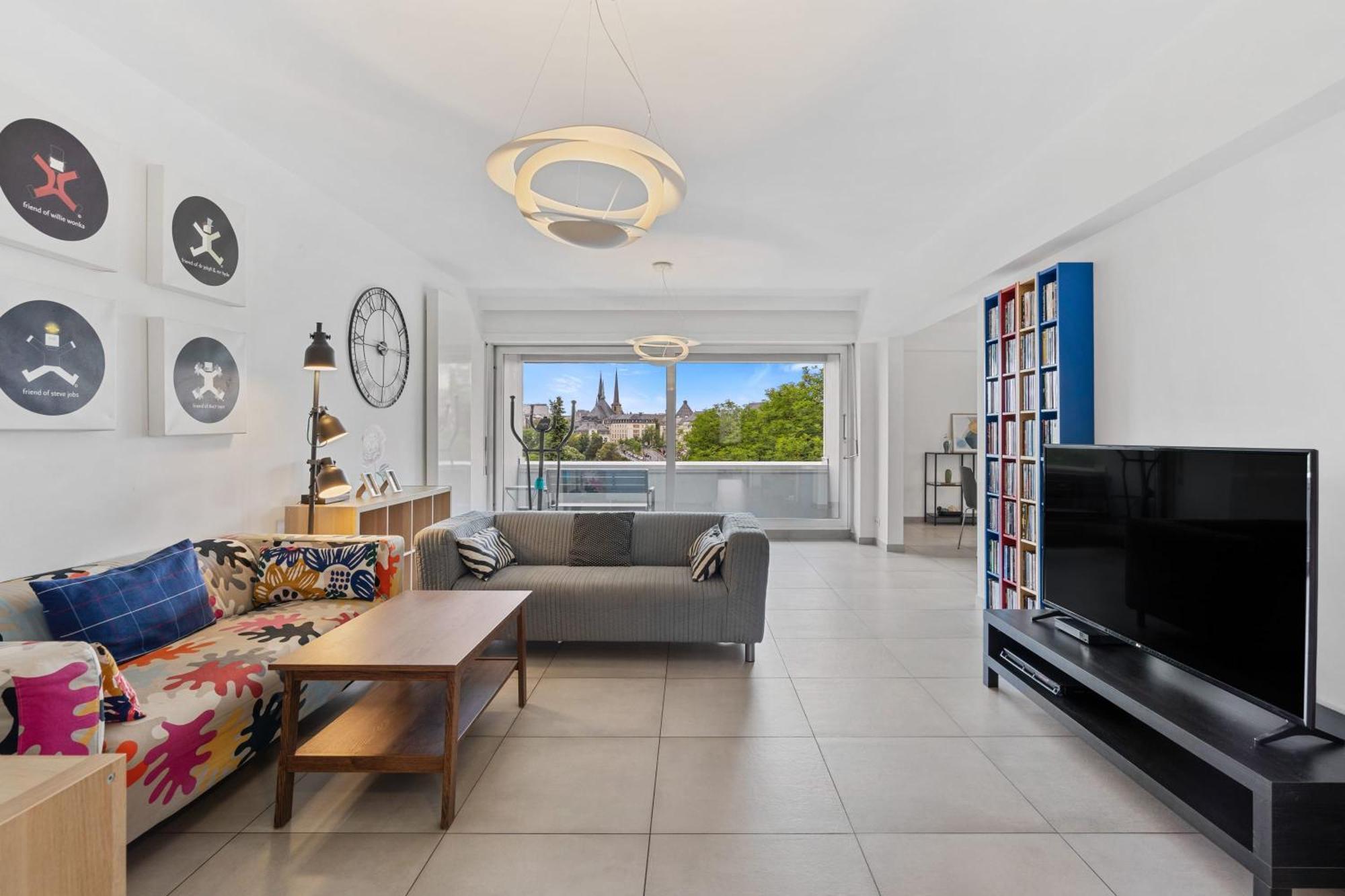 Central Lux 2Br Apt With City Views & Balcony Luxemburg Kültér fotó